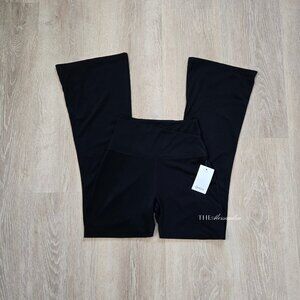 Quince Ultra-Form High Rise Crossover Flared Pant Black Size Small New With Tags